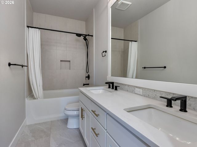 16059 Nw GOODERHAM St, Portland, OR 97229