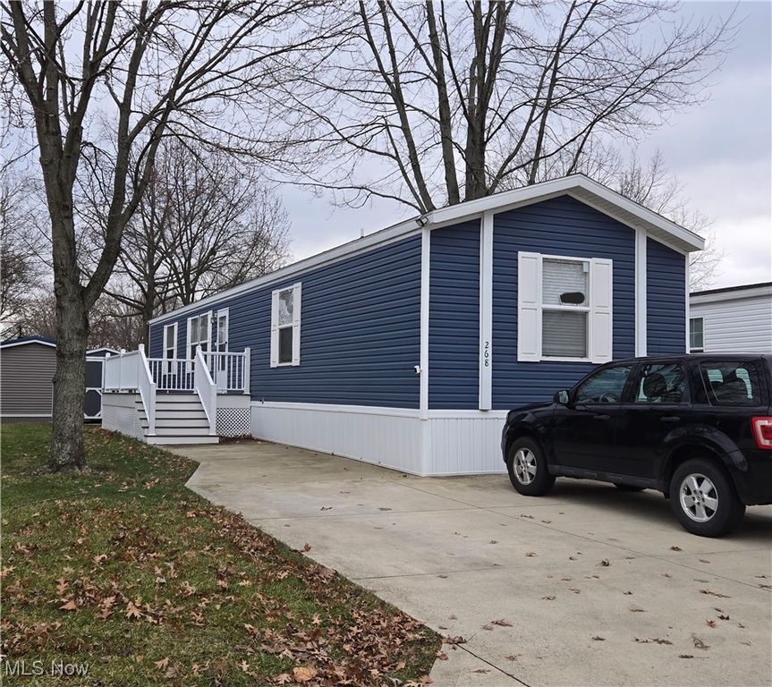 268 Westwoods Street, Amherst, OH 44001