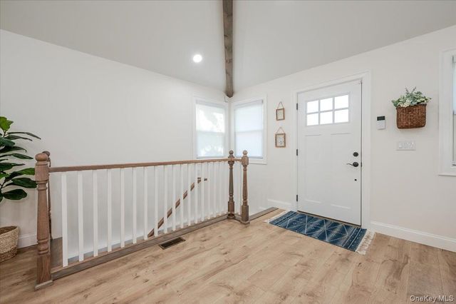 55 Hickory Road, Rocky Point, NY 11778