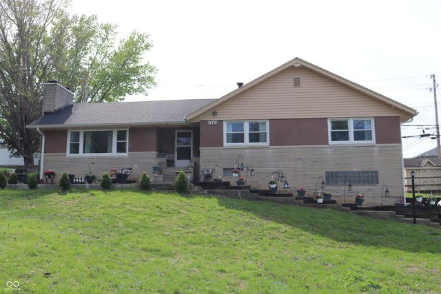 1266 N Morgantown Road, Greenwood, IN 46142