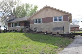1266 N Morgantown Road, Greenwood, IN 46142