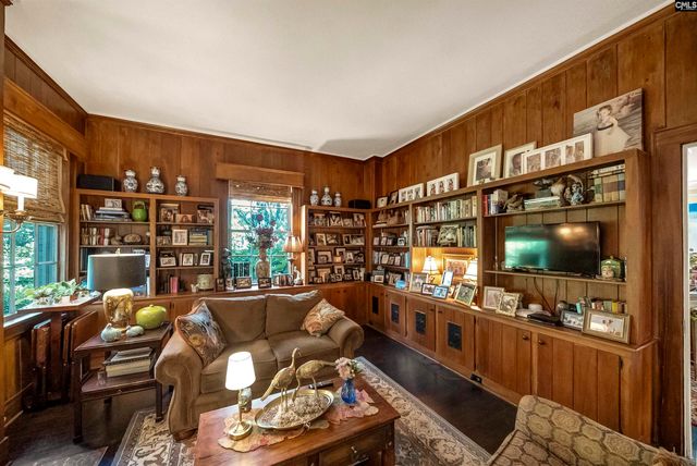 121 Saluda Avenue, Columbia, SC 29205