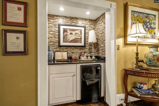 121 Saluda Avenue, Columbia, SC 29205