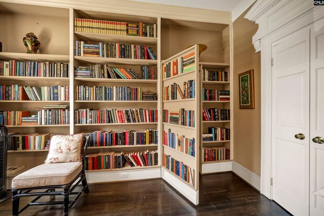 121 Saluda Avenue, Columbia, SC 29205