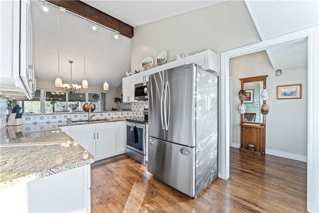 8464 Par Lane, Rogers, AR 72756