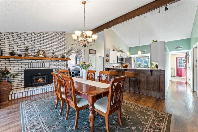 8464 Par Lane, Rogers, AR 72756