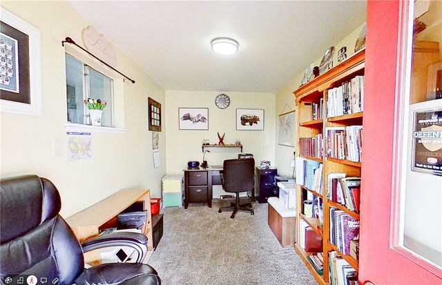 8464 Par Lane, Rogers, AR 72756