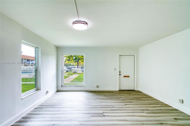 5259 SW 40th Ave 26, Dania Beach, FL 33314