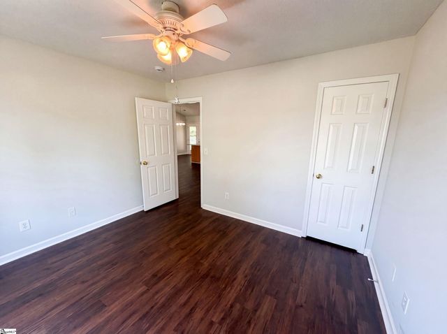 347 Bright Wick Court, Boiling Springs, SC 29316