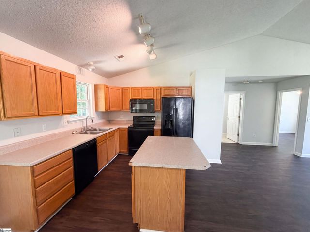 347 Bright Wick Court, Boiling Springs, SC 29316