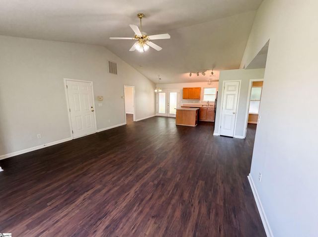 347 Bright Wick Court, Boiling Springs, SC 29316