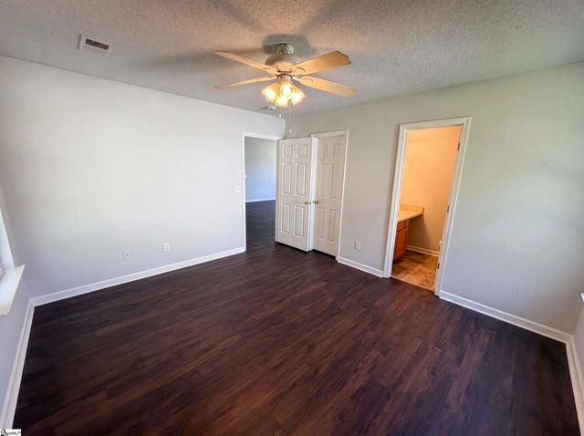 347 Bright Wick Court, Boiling Springs, SC 29316