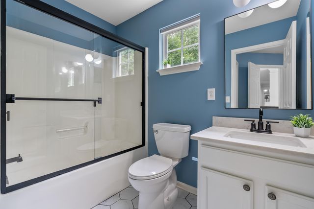 5 Modesto Lane, Simpsonville, SC 29681