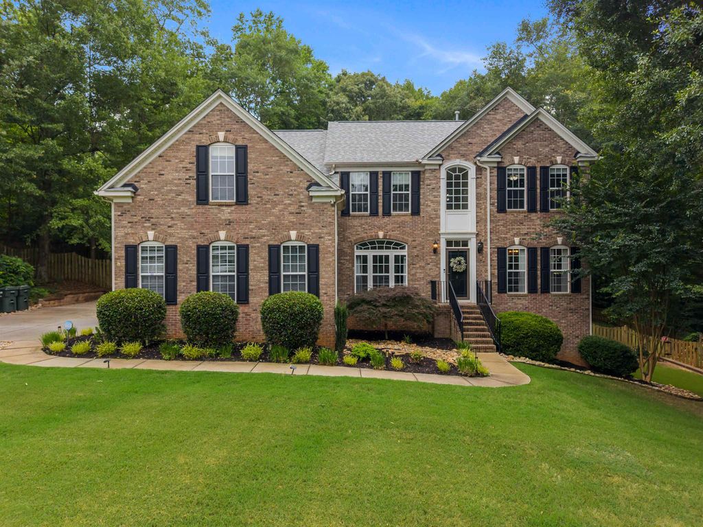 5 Modesto Lane, Simpsonville, SC 29681