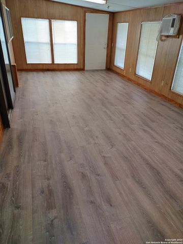 10807 Green Brook, San Antonio, TX 78223