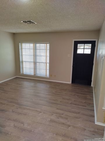 10807 Green Brook, San Antonio, TX 78223