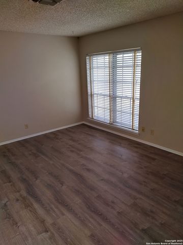 10807 Green Brook, San Antonio, TX 78223