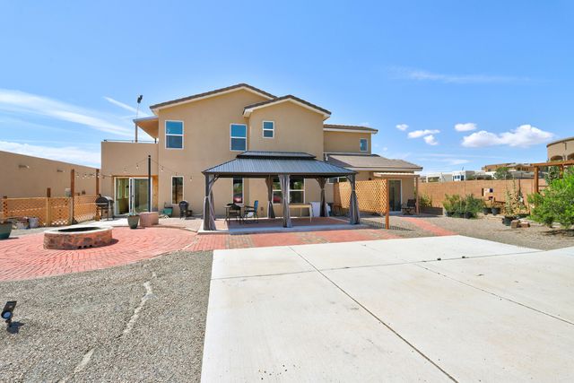 1511 21st Avenue SE, Rio Rancho, NM 87124