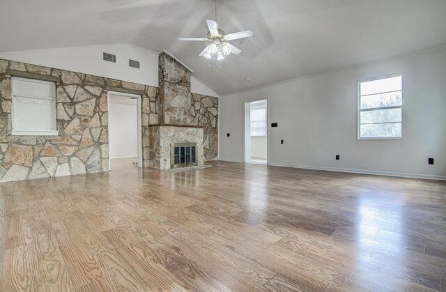 18201 Lura LN, Jonestown, TX 78645