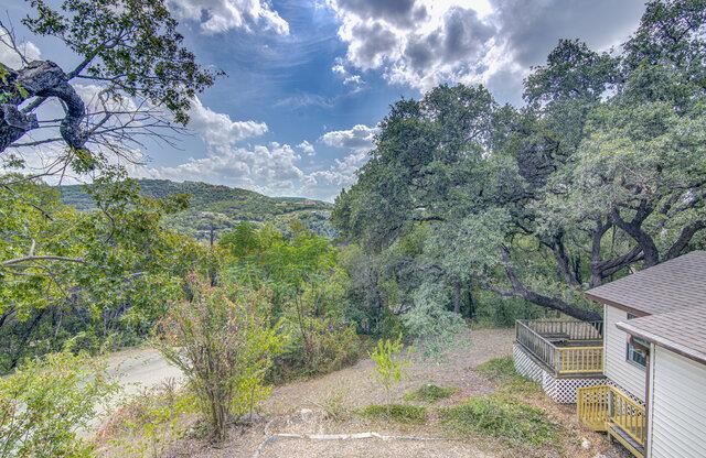 18201 Lura LN, Jonestown, TX 78645