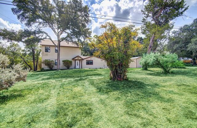 18201 Lura LN, Jonestown, TX 78645