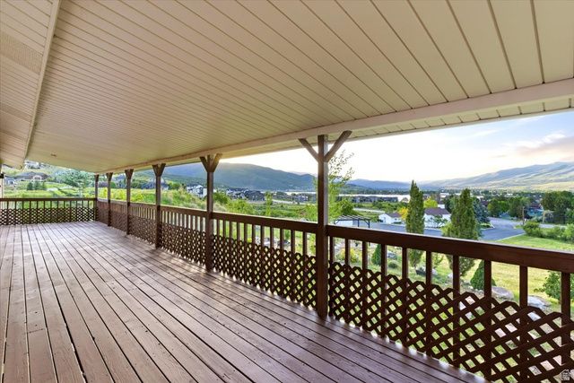 991 S 6525 E, Huntsville, UT 84317