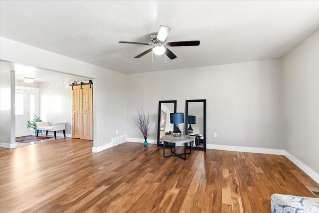 991 S 6525 E, Huntsville, UT 84317