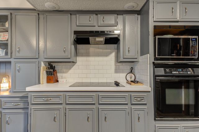 2507 N 3rd Street, Tahoka, TX 79373