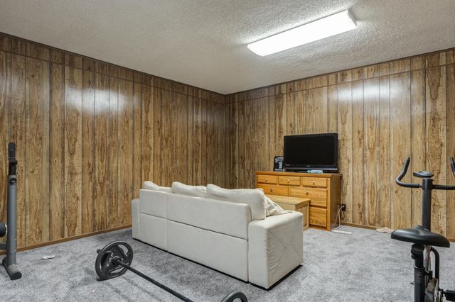 2507 N 3rd Street, Tahoka, TX 79373