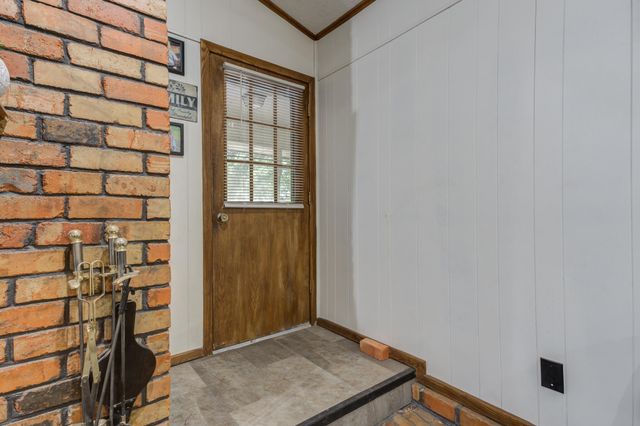 2507 N 3rd Street, Tahoka, TX 79373