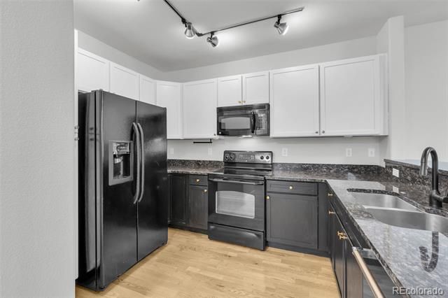 9039 E Panorama Circle C309, Englewood, CO 80112