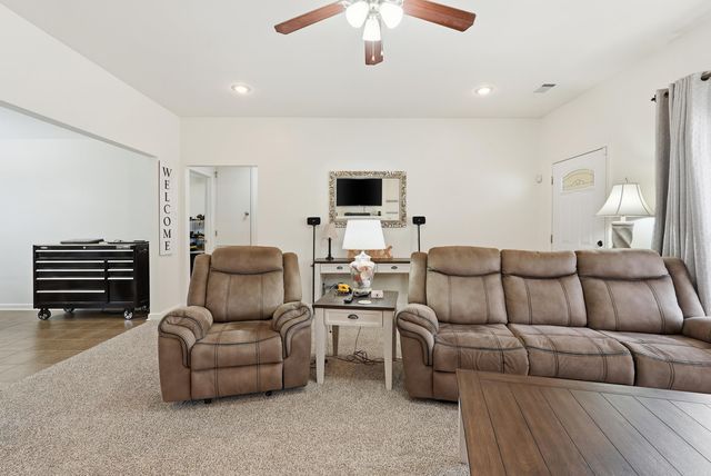 302 Derek Court, Alexander, AR 72002