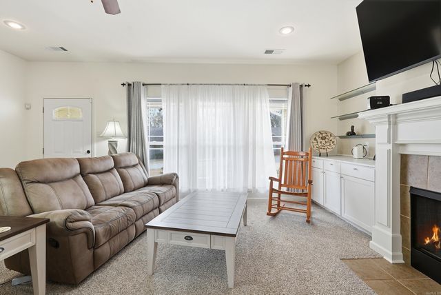 302 Derek Court, Alexander, AR 72002