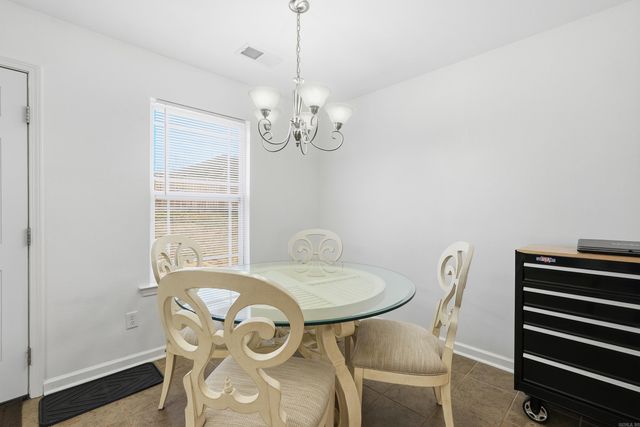 302 Derek Court, Alexander, AR 72002