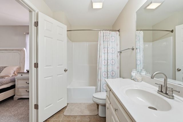 302 Derek Court, Alexander, AR 72002