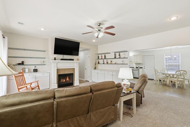 302 Derek Court, Alexander, AR 72002