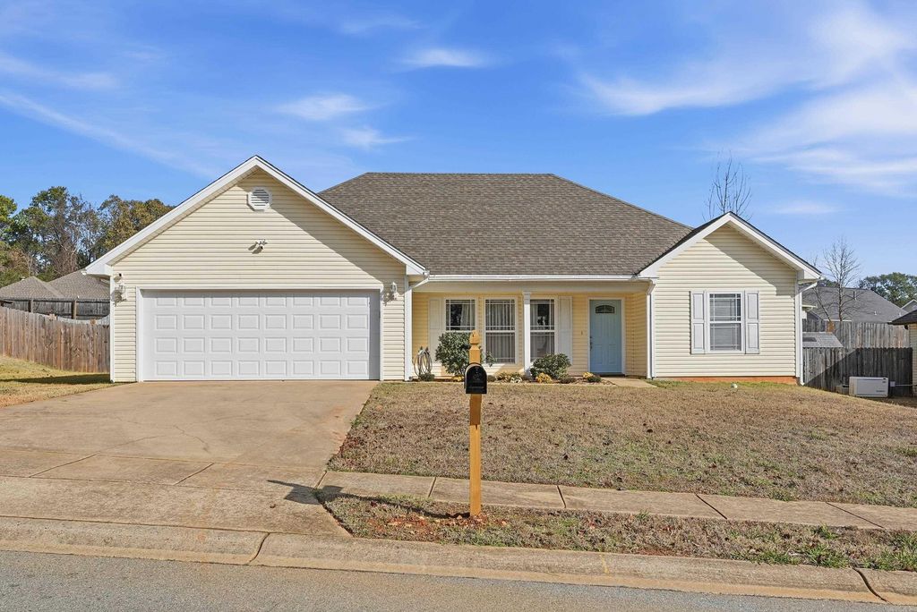 302 Derek Court, Alexander, AR 72002