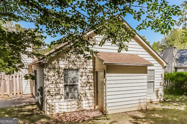 1486 Fall Creek Trace N, Douglasville, GA 30134