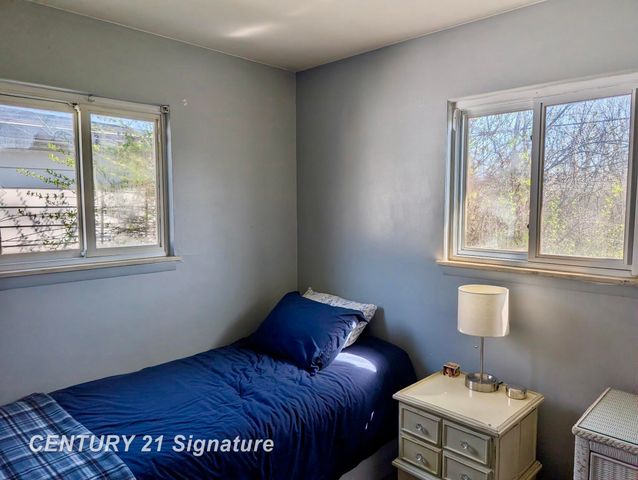 905 Fleetwood Drive, Saginaw, MI 48604