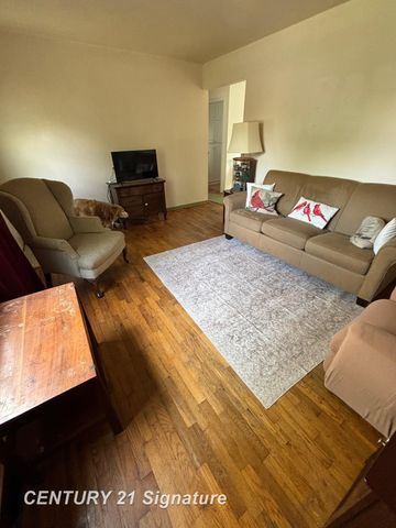 905 Fleetwood Drive, Saginaw, MI 48604