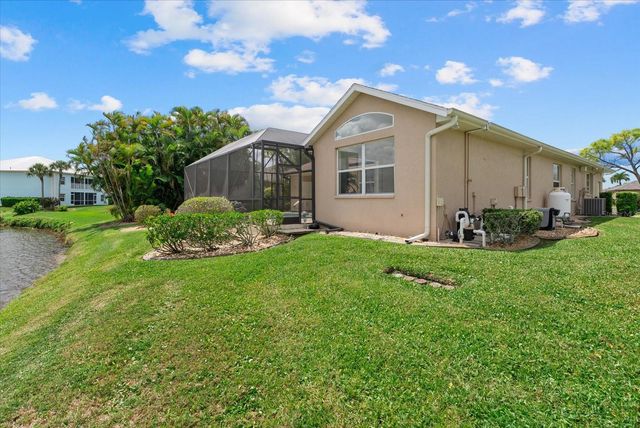 5665 RIVIERA COURT, North Port, FL 34287