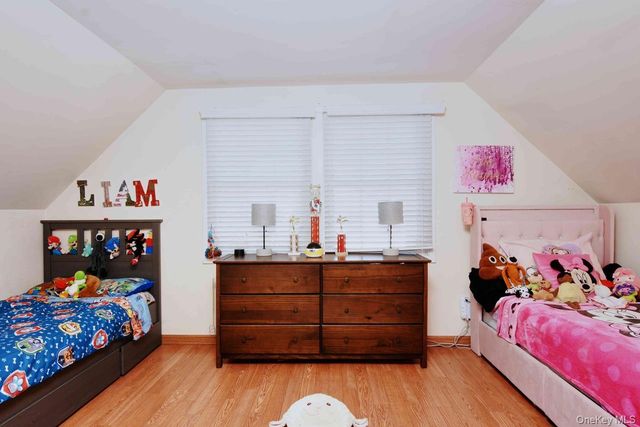 5 Wintergreen Drive, Coram, NY 11727