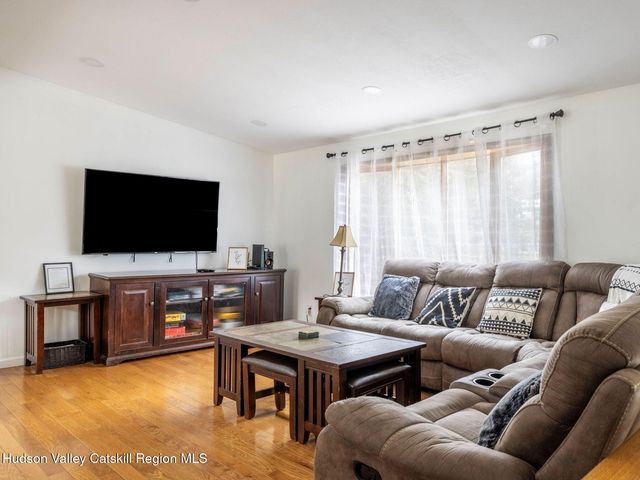 97 Carrington Road, Windham, NY 12496