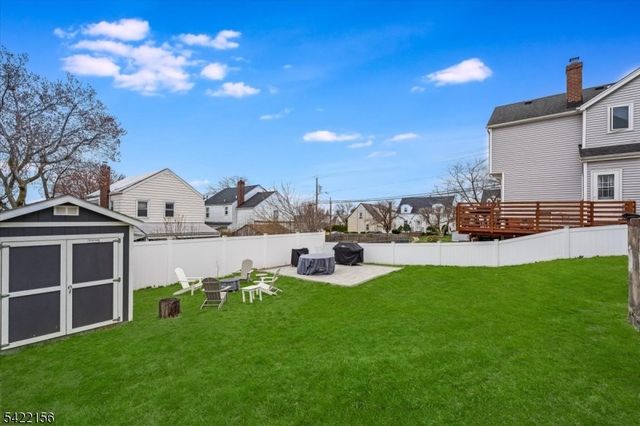 36 Hoover St, North Arlington Boro, NJ 07031