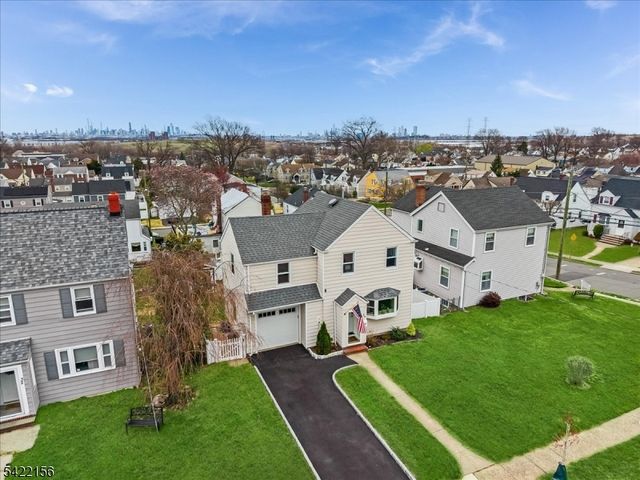 36 Hoover St, North Arlington Boro, NJ 07031