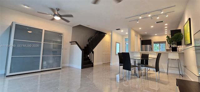 1000 SE 2nd St 2, Fort Lauderdale, FL 33301
