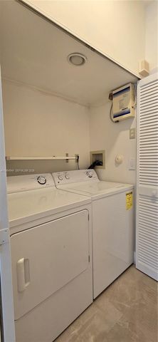 1000 SE 2nd St 2, Fort Lauderdale, FL 33301