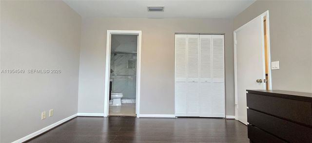 1000 SE 2nd St 2, Fort Lauderdale, FL 33301