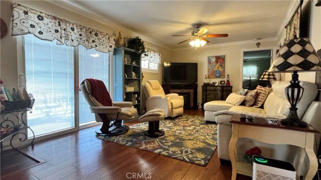 10210 Baseline 212, Alta Loma, CA 91701