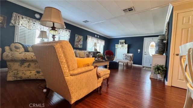 10210 Baseline 212, Alta Loma, CA 91701